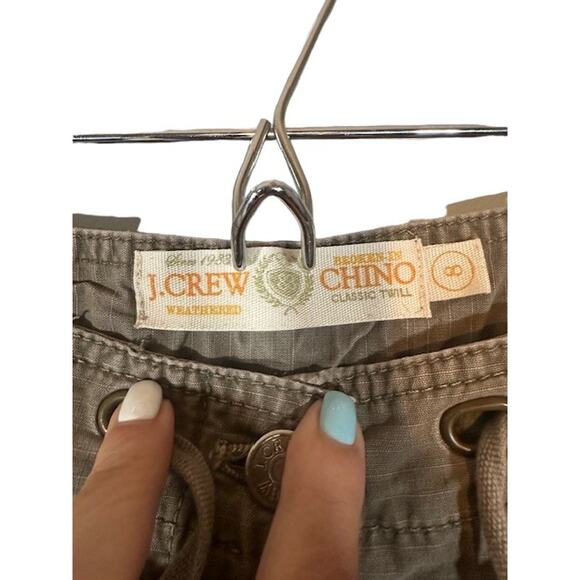 J. Crew Beige City Fit Broken-In Chino Capri Cropped Cotton Pants Women Sz 8 - Picture 9 of 11